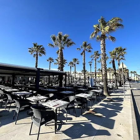 Apartamento St-pierre-la-mer, Bel A Dans Avec Piscine Et Tennis Entre 5 Et 10 Min De La *